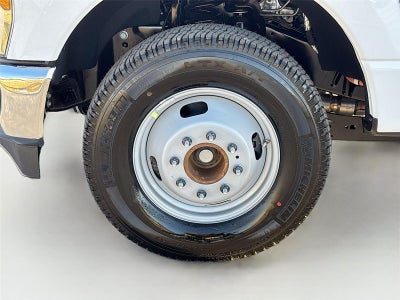 2026 Ford Super Duty F-350 DRW XL