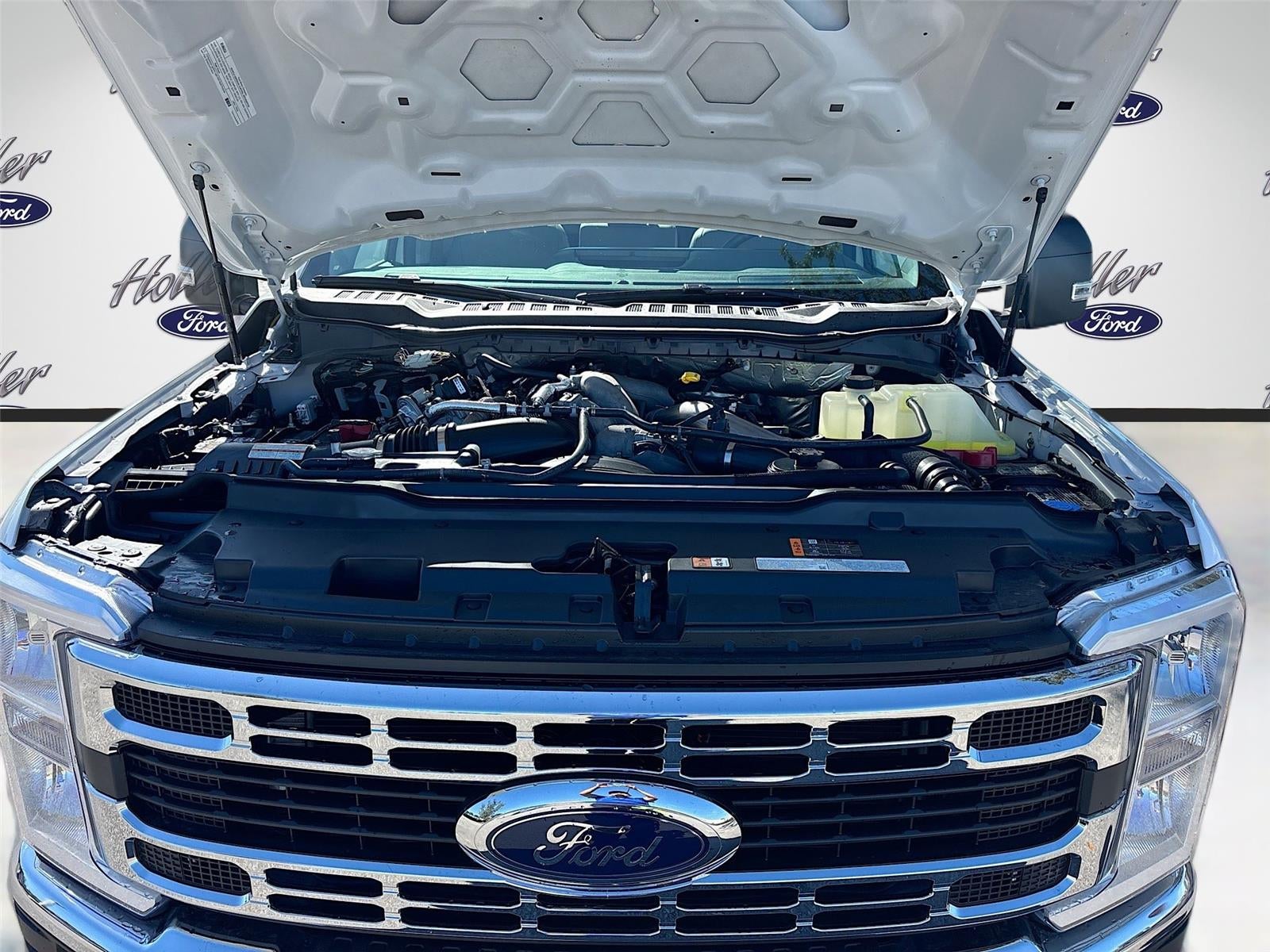 2026 Ford Super Duty F-350 DRW XL