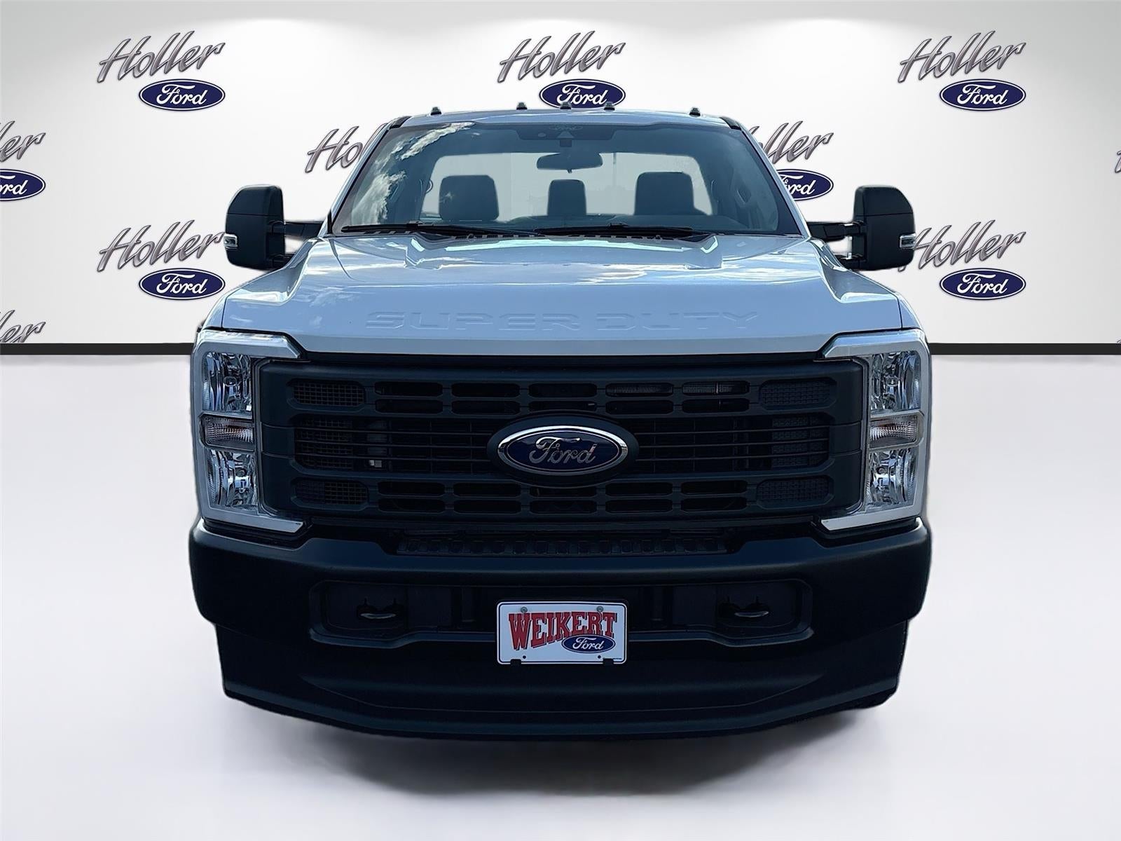 2026 Ford Super Duty F-350 DRW XL