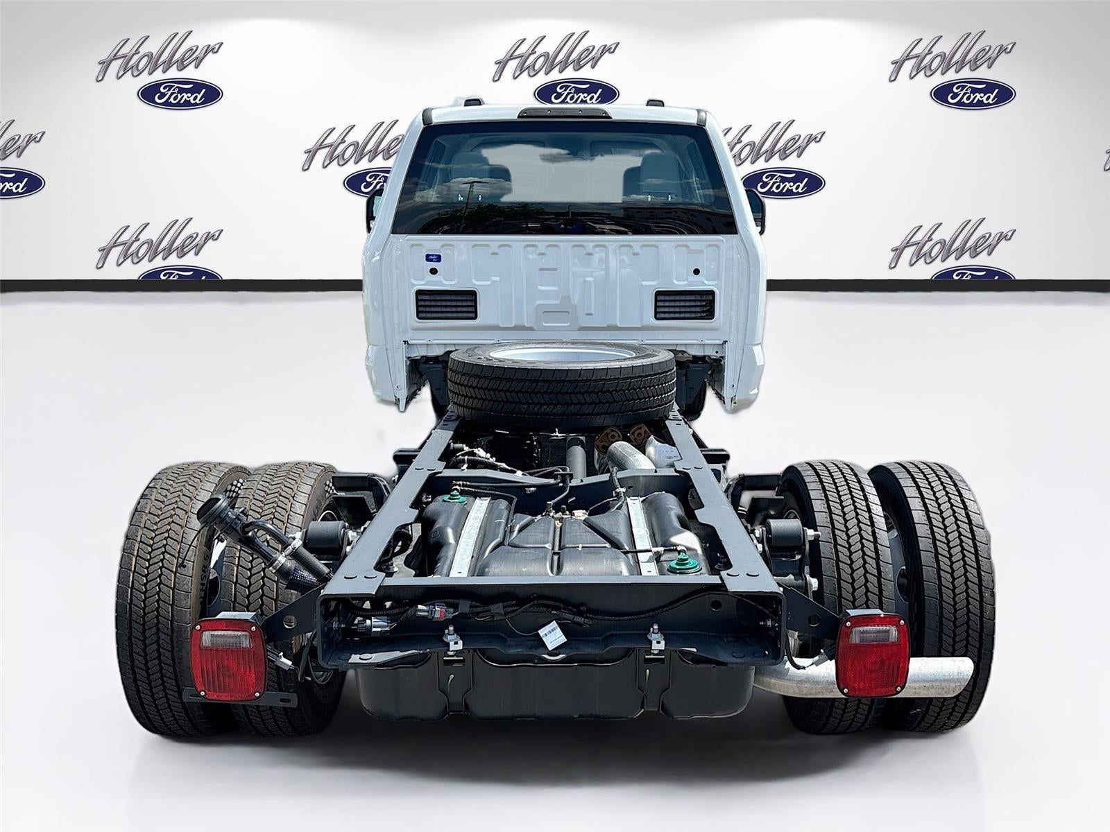 2026 Ford Super Duty F-550 DRW XL