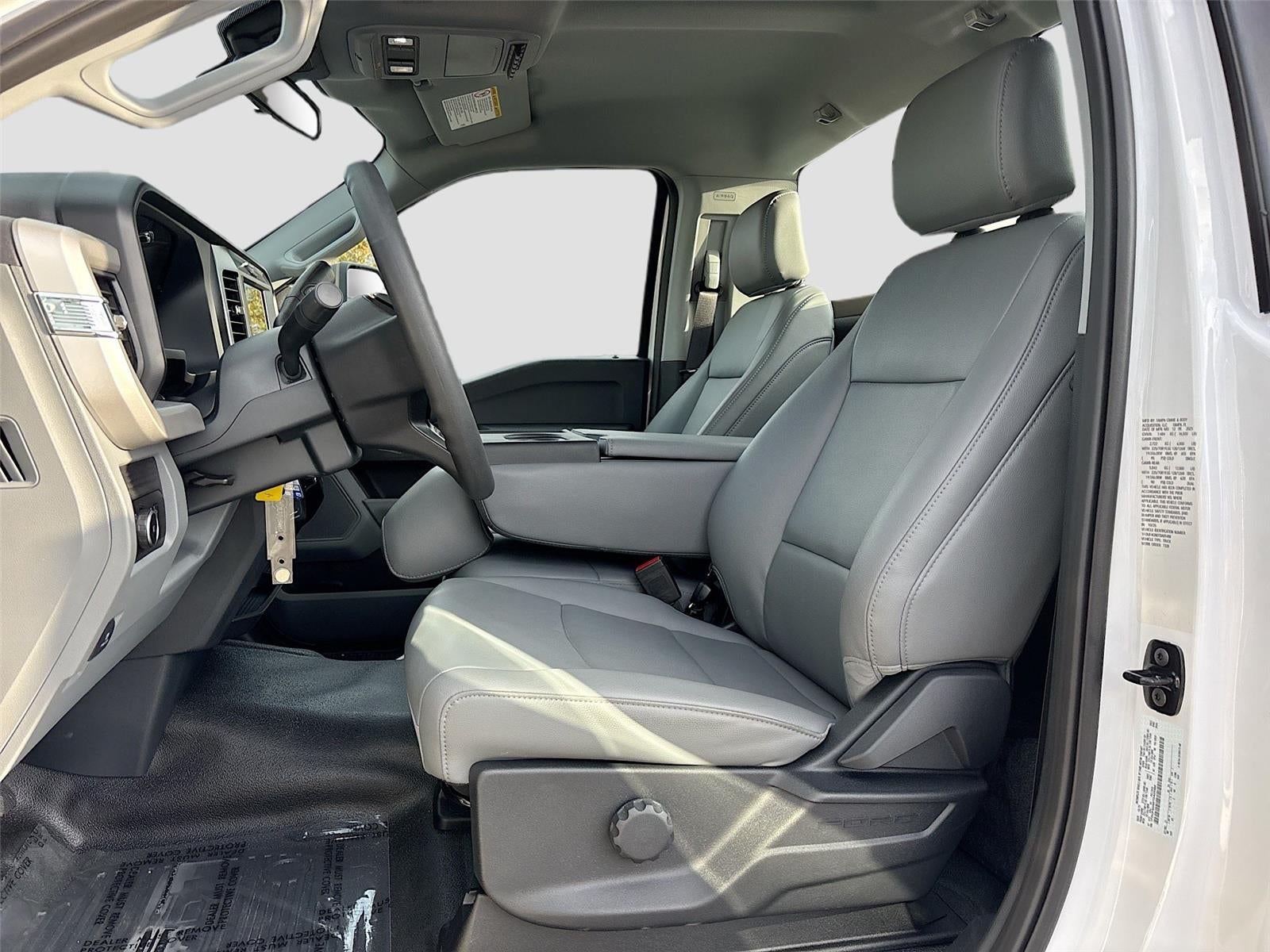 2026 Ford Super Duty F-450 DRW XL