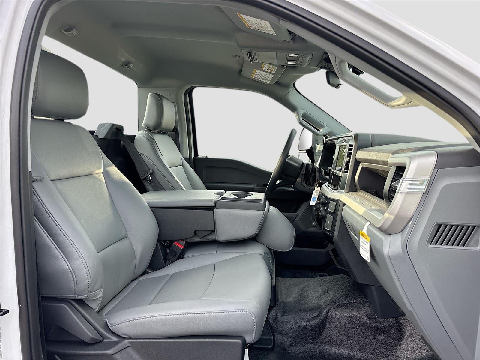 2026 Ford Super Duty F-450 DRW XL