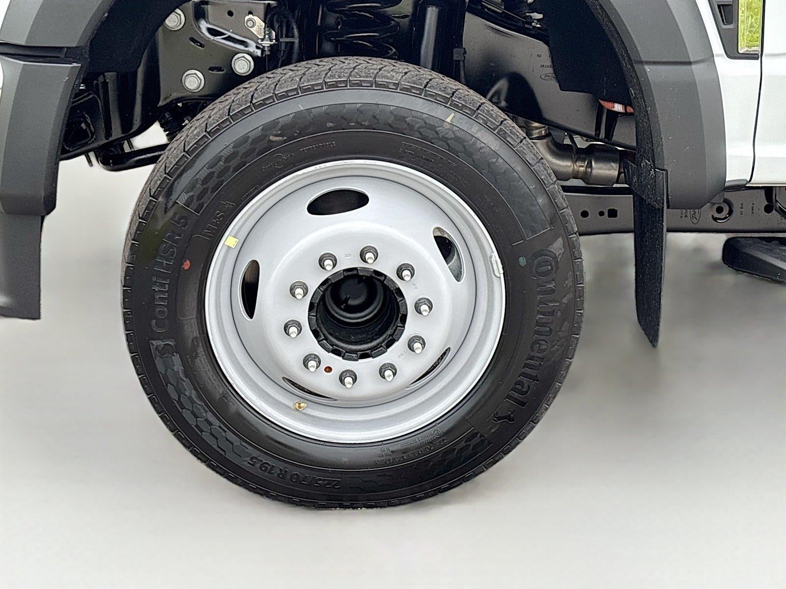 2026 Ford Super Duty F-450 DRW XL