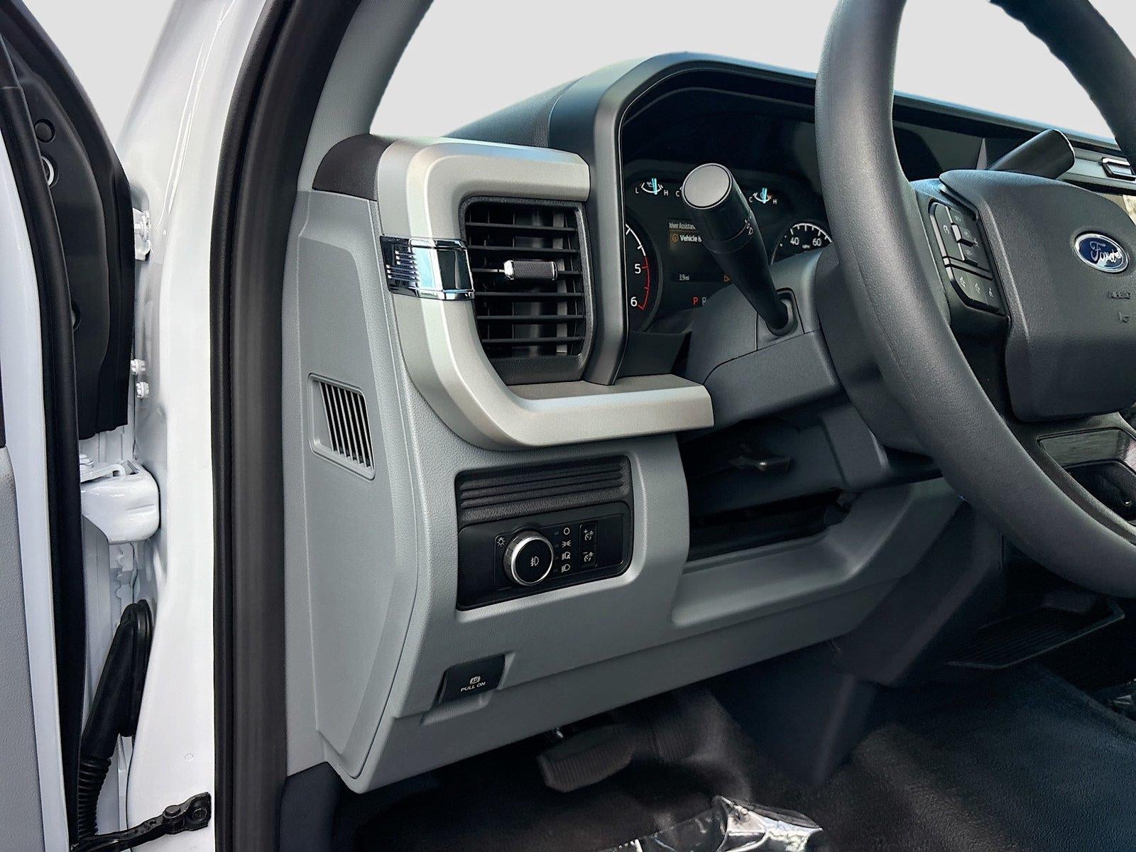 2026 Ford Super Duty F-450 Drw XL