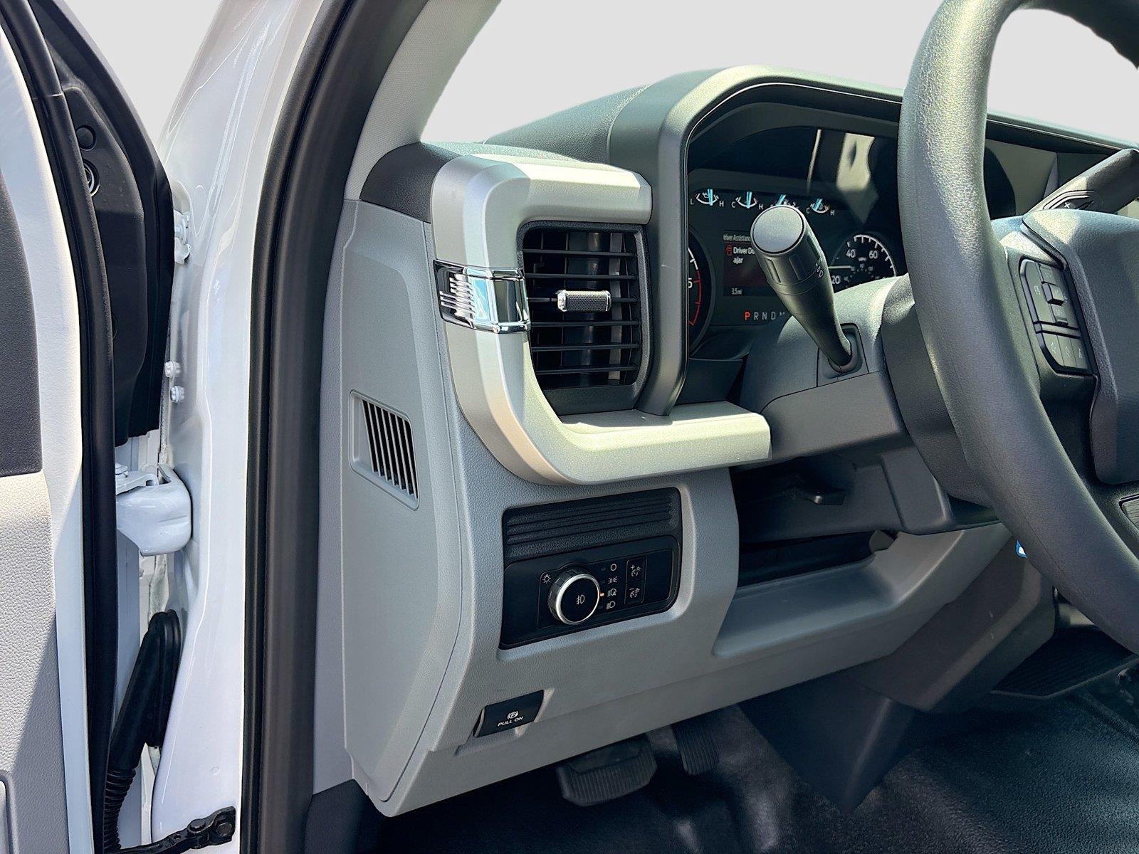2026 Ford Super Duty F-450 Drw XL