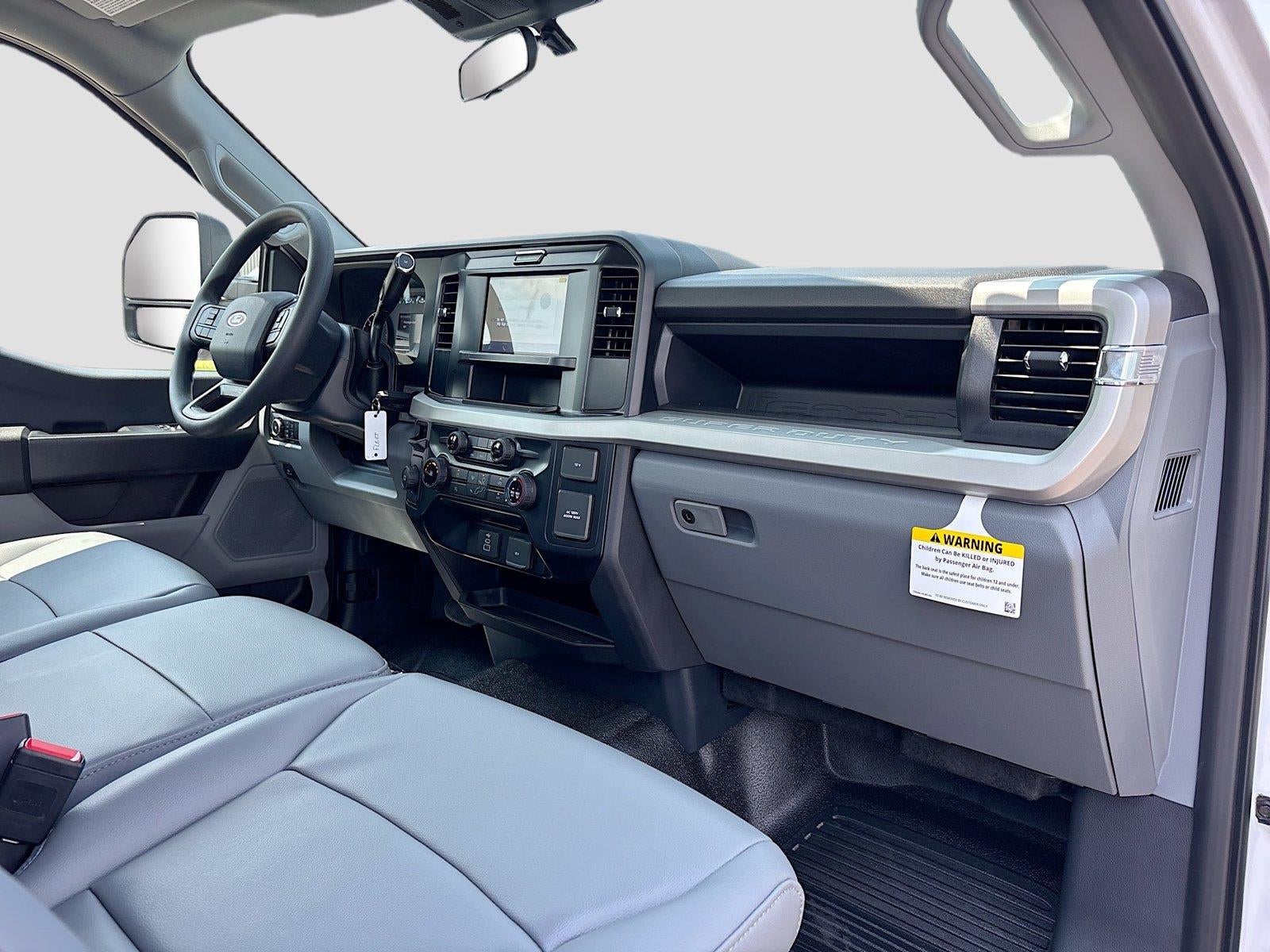 2026 Ford Super Duty F-450 DRW XL