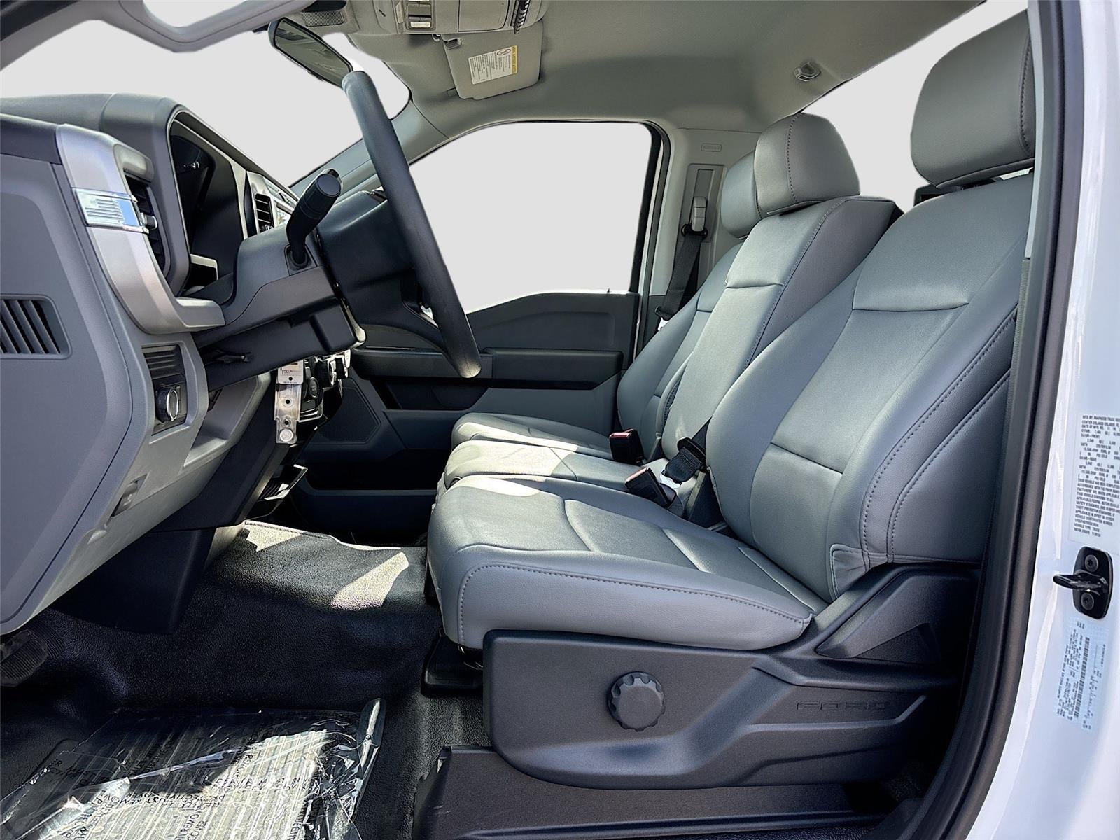 2025 Ford Super Duty F-450 DRW XL