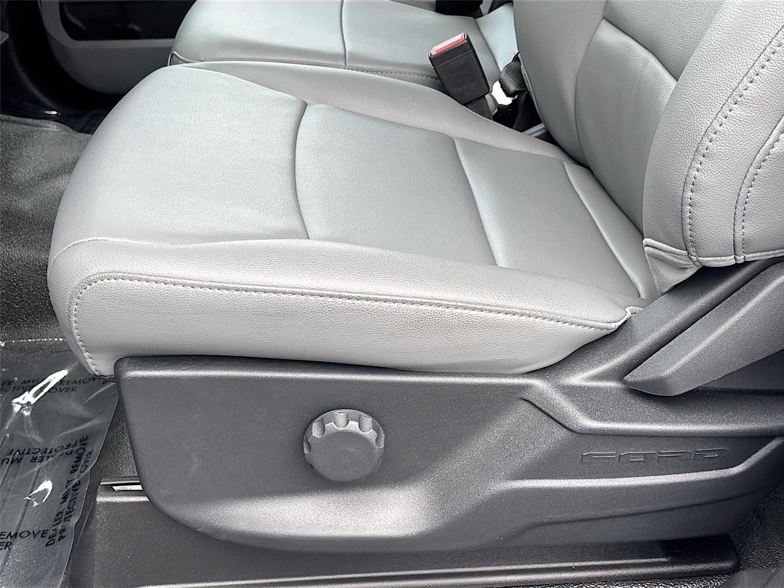 2026 Ford Super Duty F-450 DRW XL