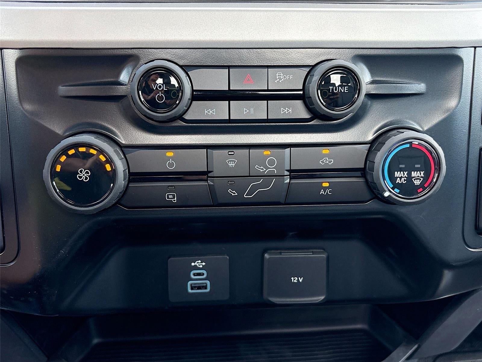 2026 Ford Super Duty F-550 DRW XL