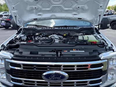 2026 Ford Super Duty F-550 DRW XL