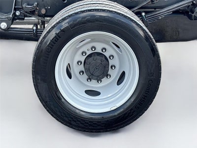 2026 Ford Super Duty F-550 DRW XL