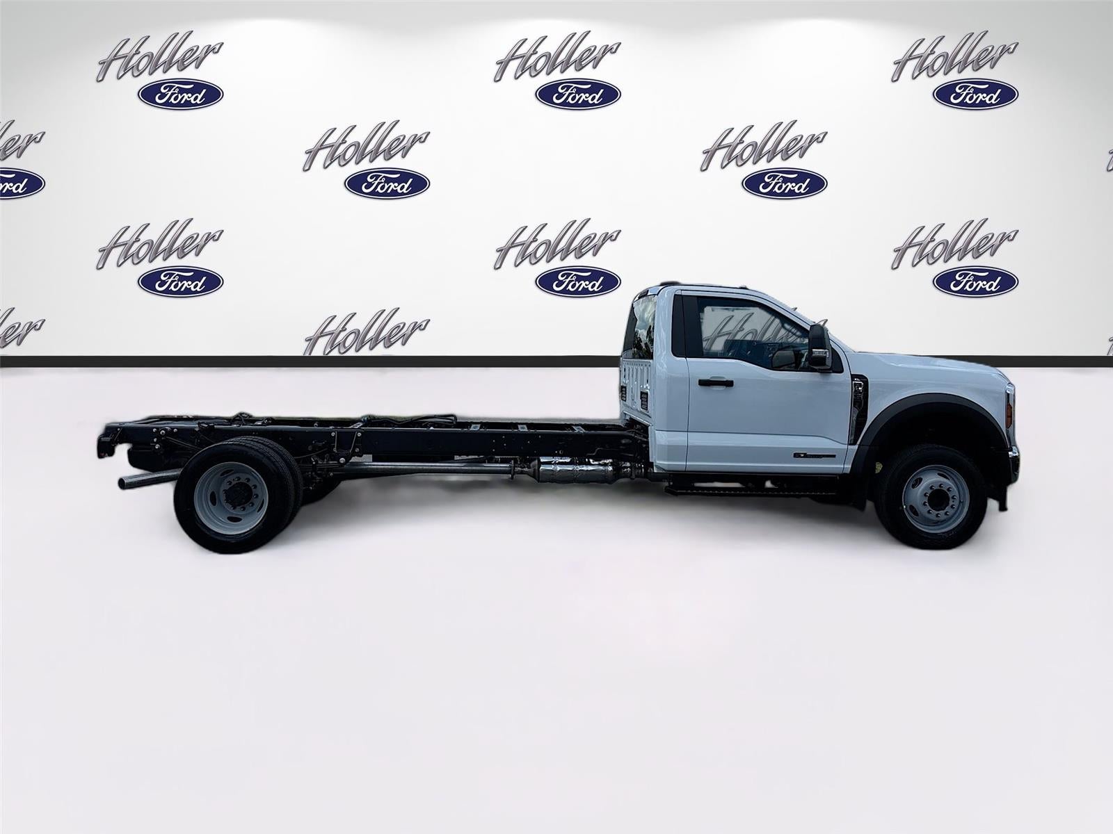 2026 Ford Super Duty F-550 DRW XL
