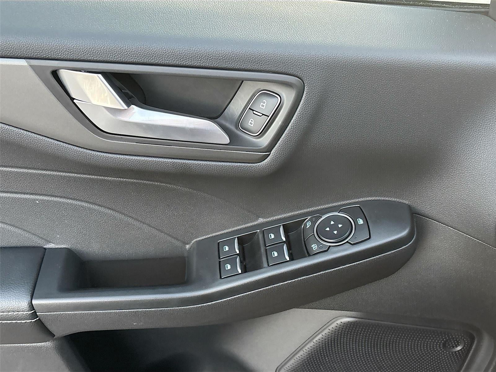 2025 Ford Escape Plug-In Hybrid Base