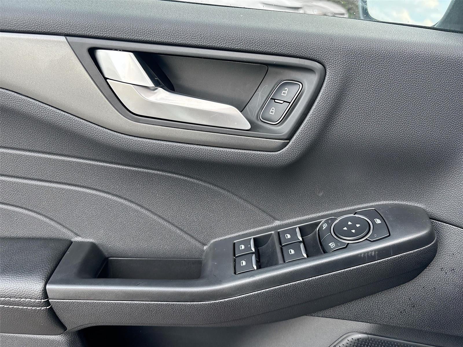 2025 Ford Escape Plug-In Hybrid Base