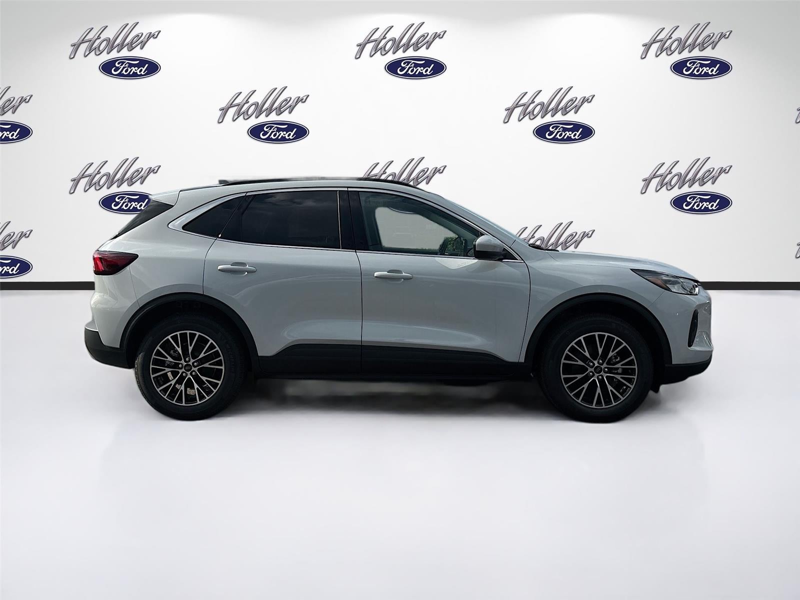 2025 Ford Escape Plug-In Hybrid Base