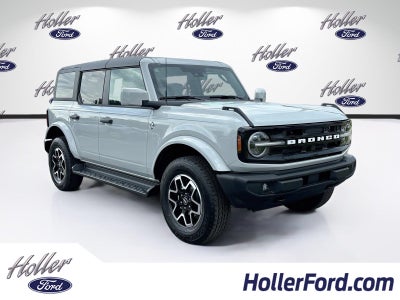 2026 Ford Bronco Outer Banks
