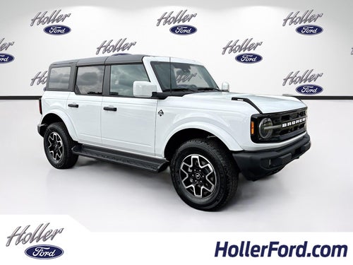 2026 Ford Bronco Outer Banks