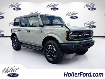 2026 Ford Bronco Outer Banks