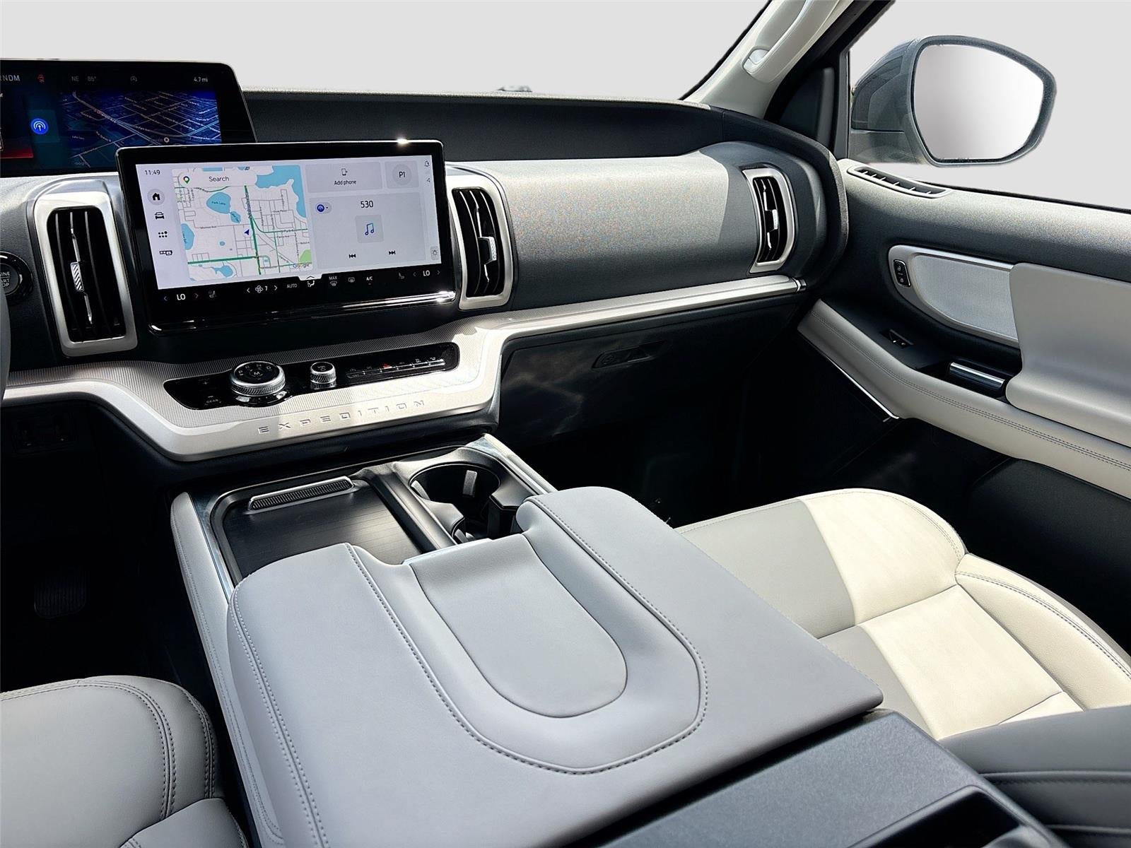 2026 Ford Expedition Active
