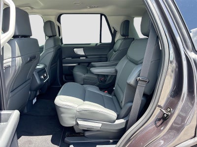 2027 Ford Expedition Active