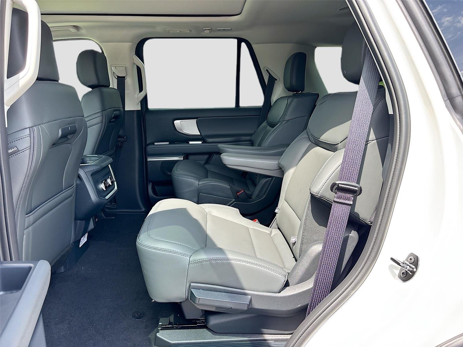 2026 Ford Expedition Active