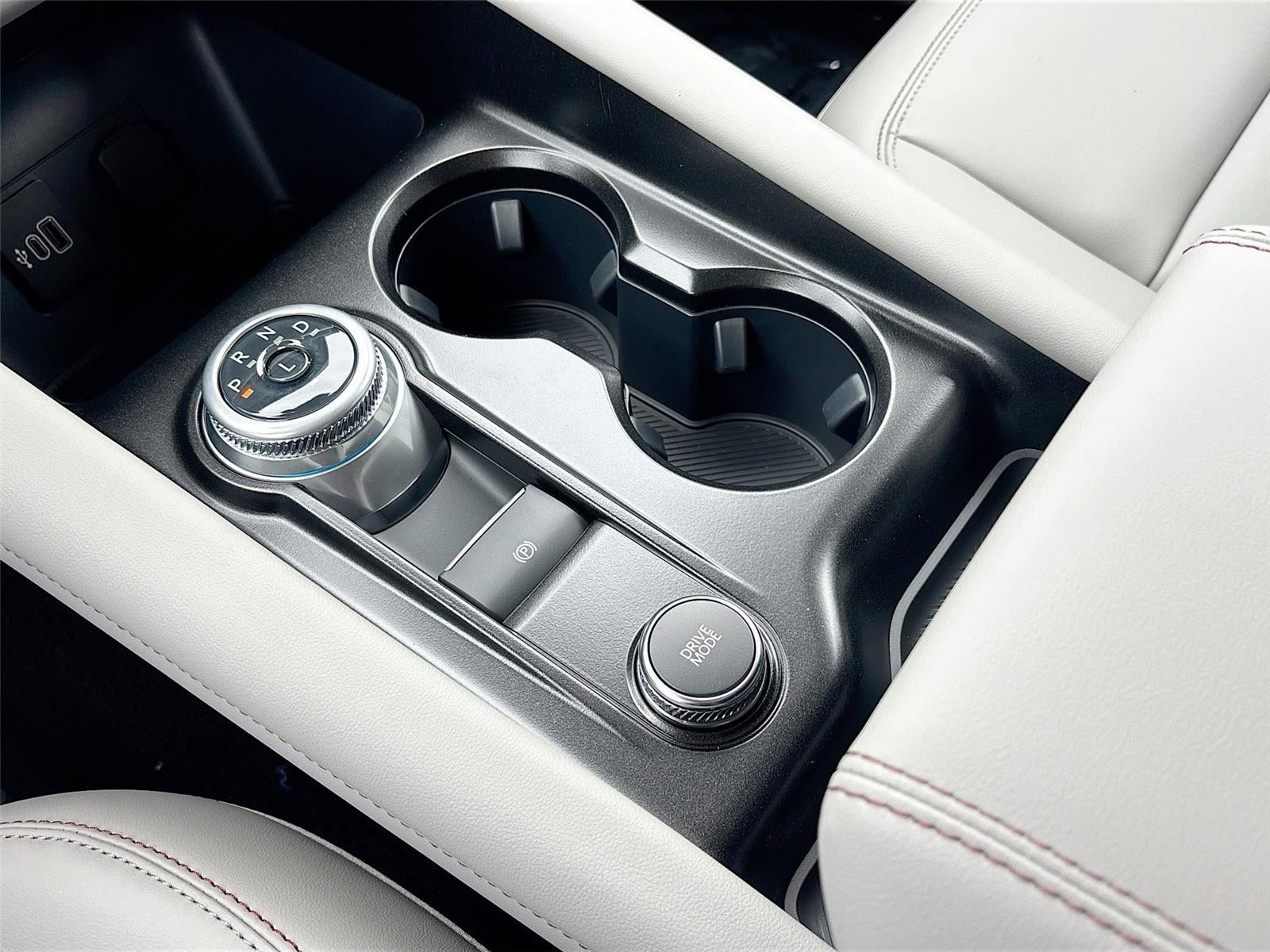 2026 Ford Explorer Active w/100A Pkg