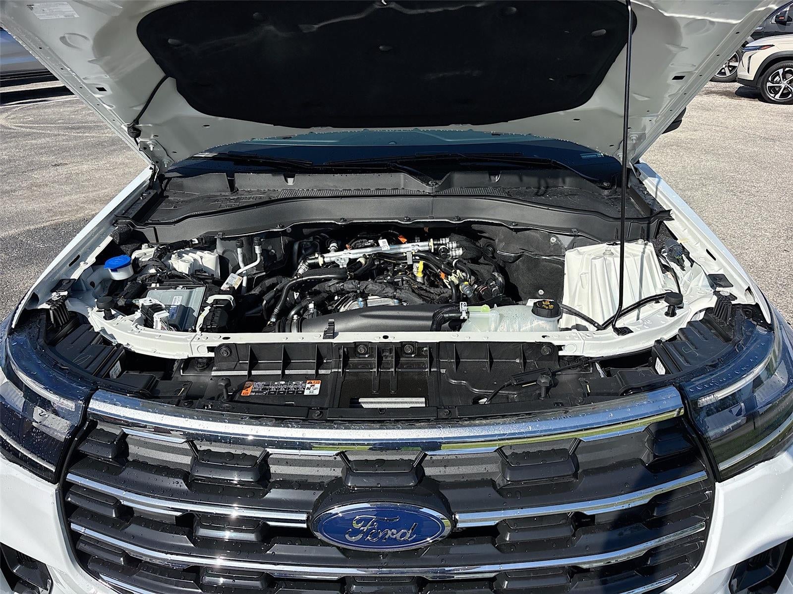 2026 Ford Explorer Active w/200A Pkg