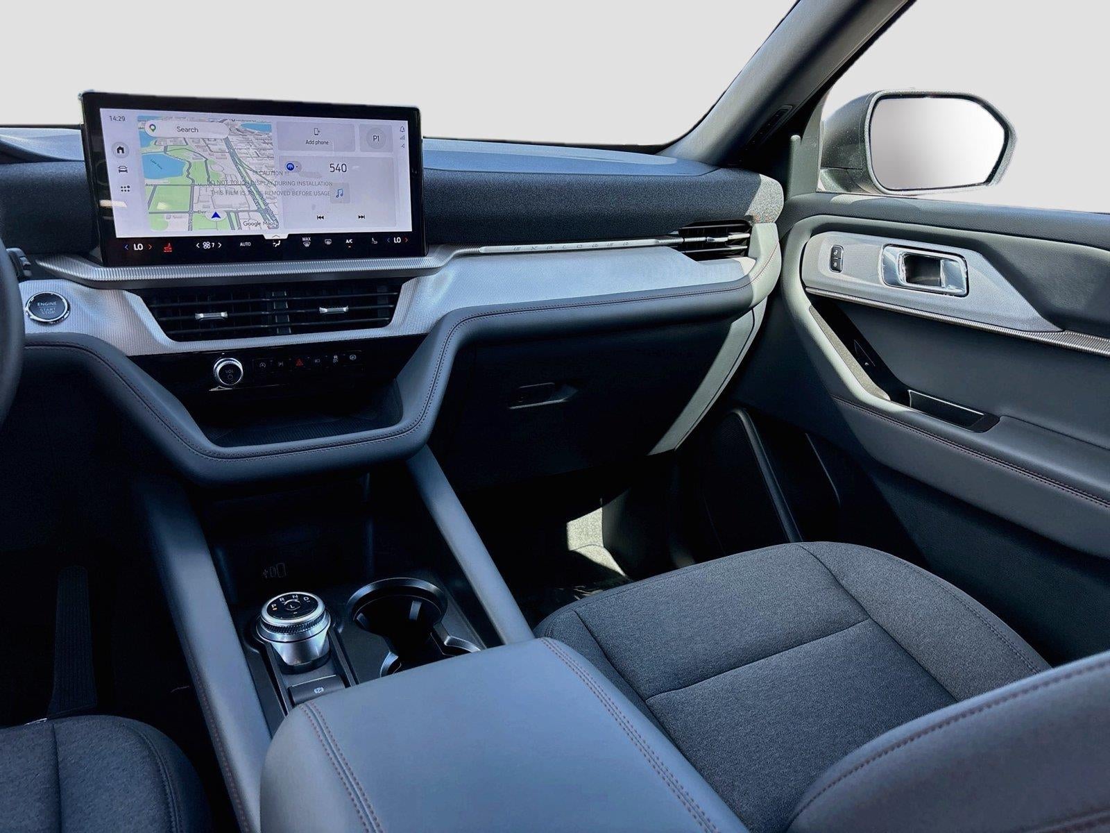2027 Ford Explorer Active w/200A Pkg