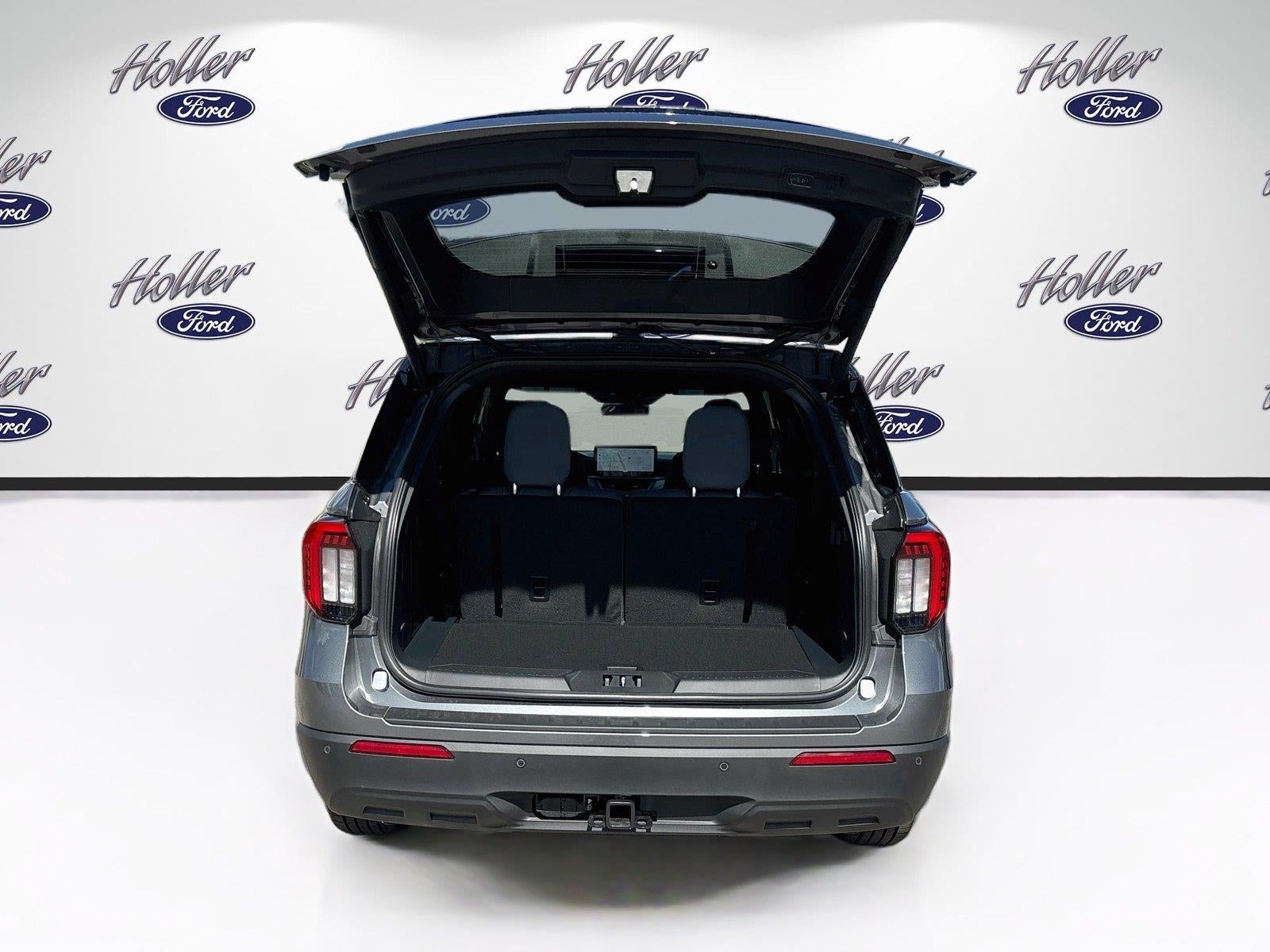2027 Ford Explorer Active w/200A Pkg