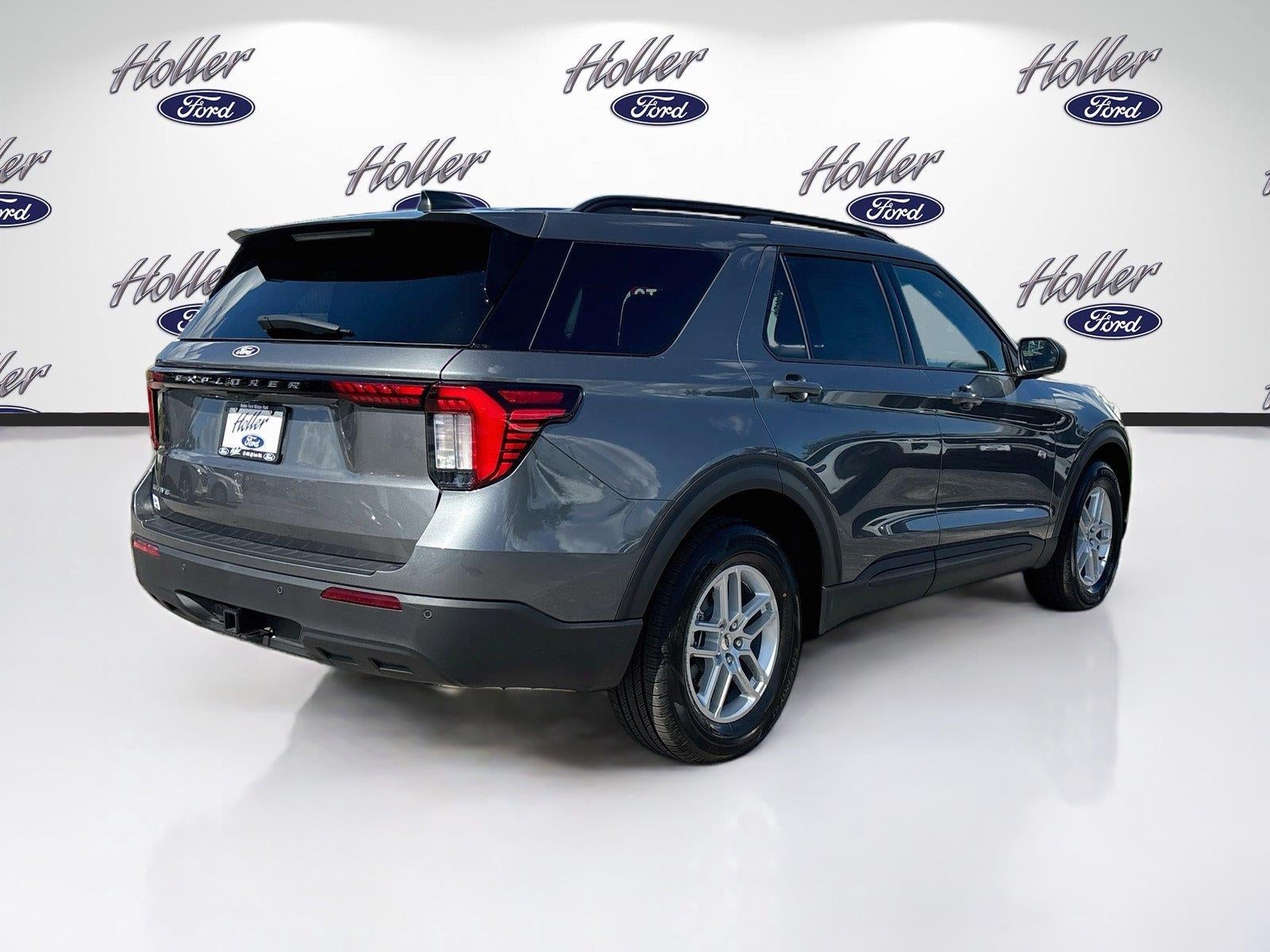 2027 Ford Explorer Active w/200A Pkg