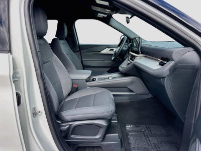 2027 Ford Explorer Active w/200A Pkg