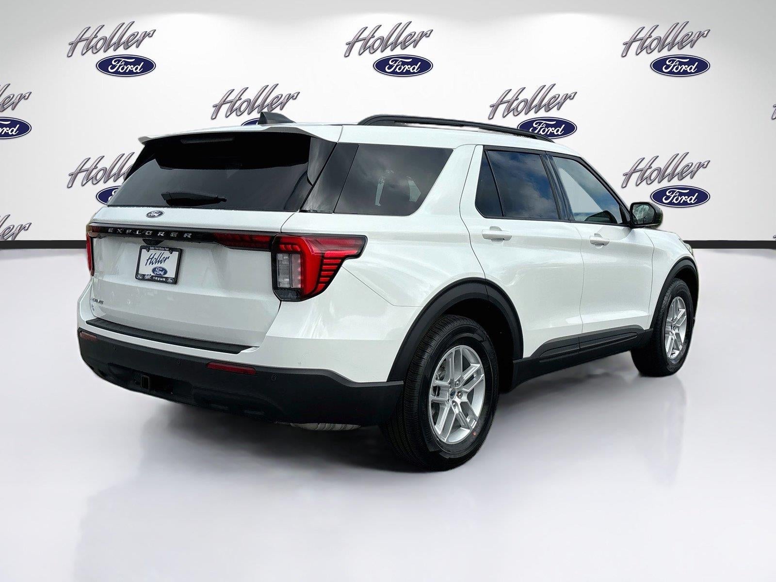 2027 Ford Explorer Active w/200A Pkg