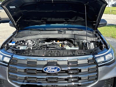 2027 Ford Explorer Active w/200A Pkg