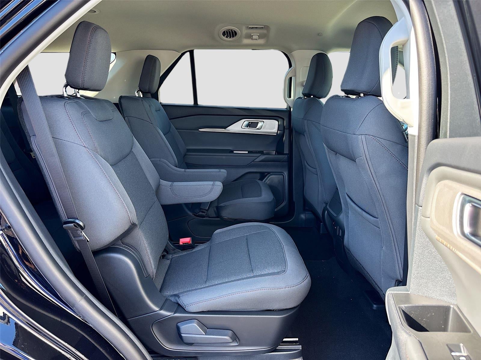 2026 Ford Explorer Active (100A)