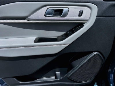 2027 Ford Explorer Active w/200A Pkg