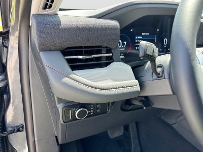 2026 FORD TRUCK Explorer Active w/100A Pkg