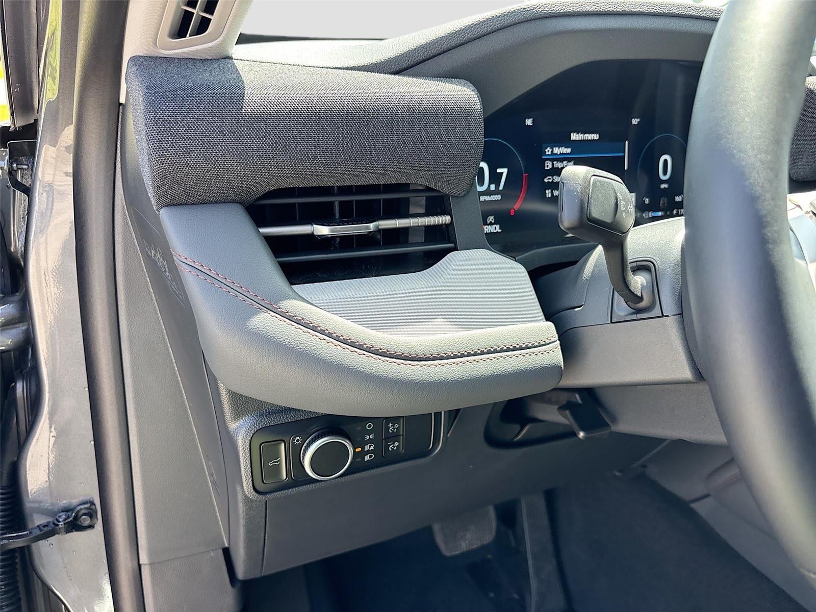 2026 FORD TRUCK Explorer Active w/100A Pkg