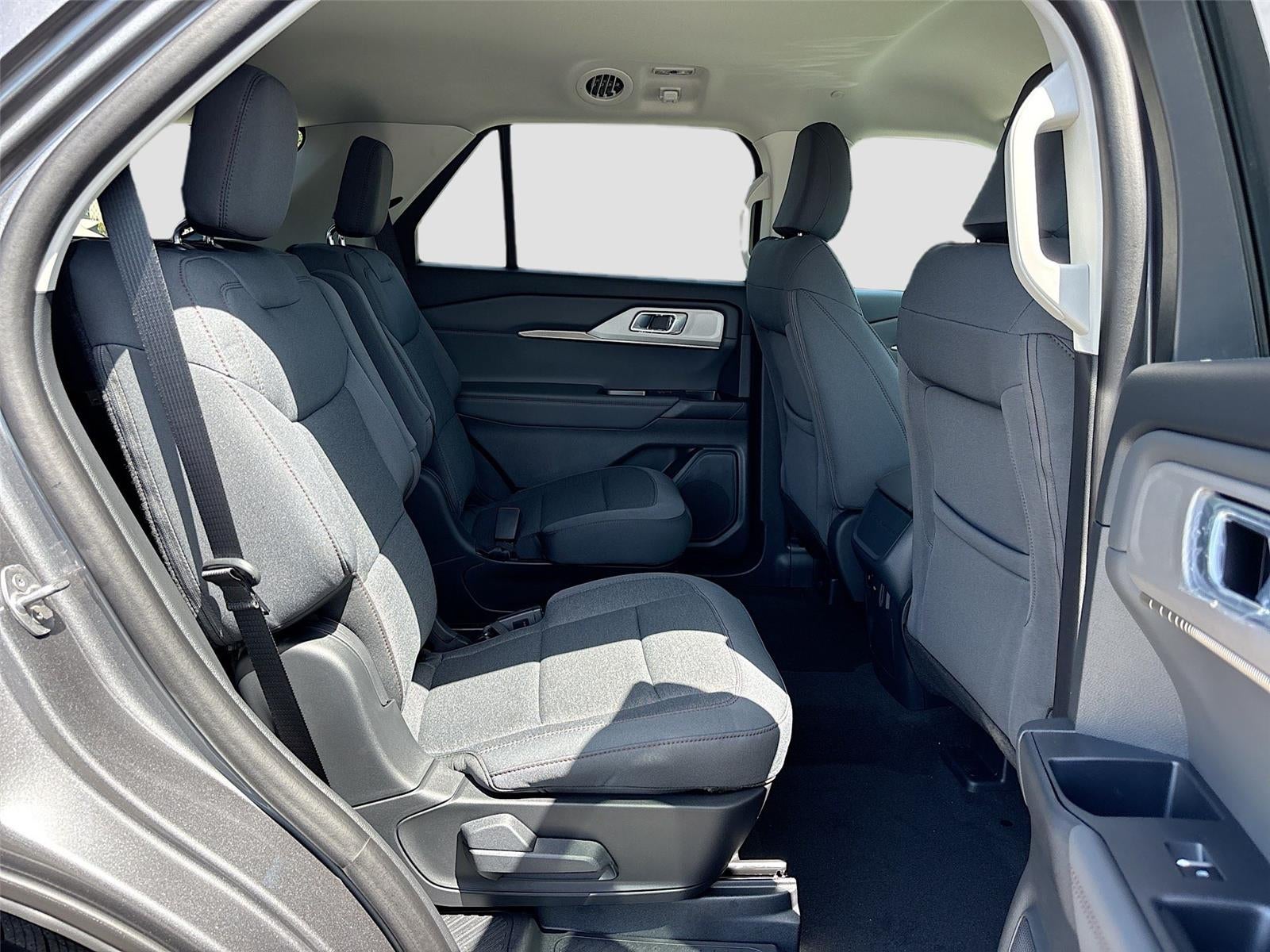 2026 FORD TRUCK Explorer Active w/100A Pkg