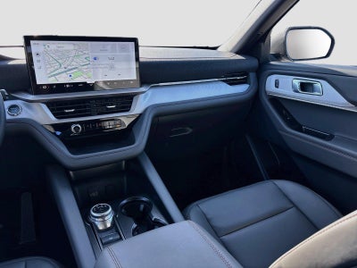 2027 Ford Explorer Active w/200A Pkg