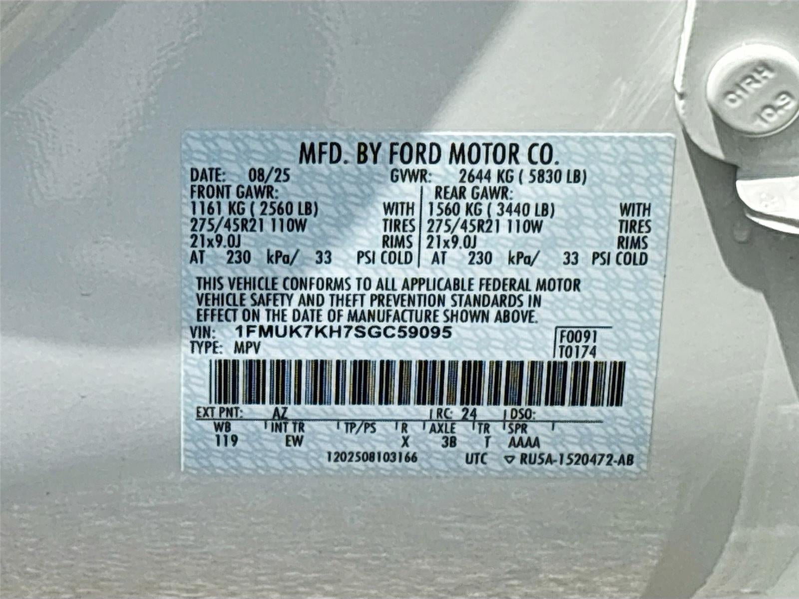 2025 Ford Explorer ST-Line