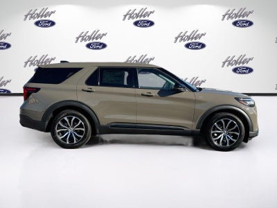2027 Ford Explorer ST-Line