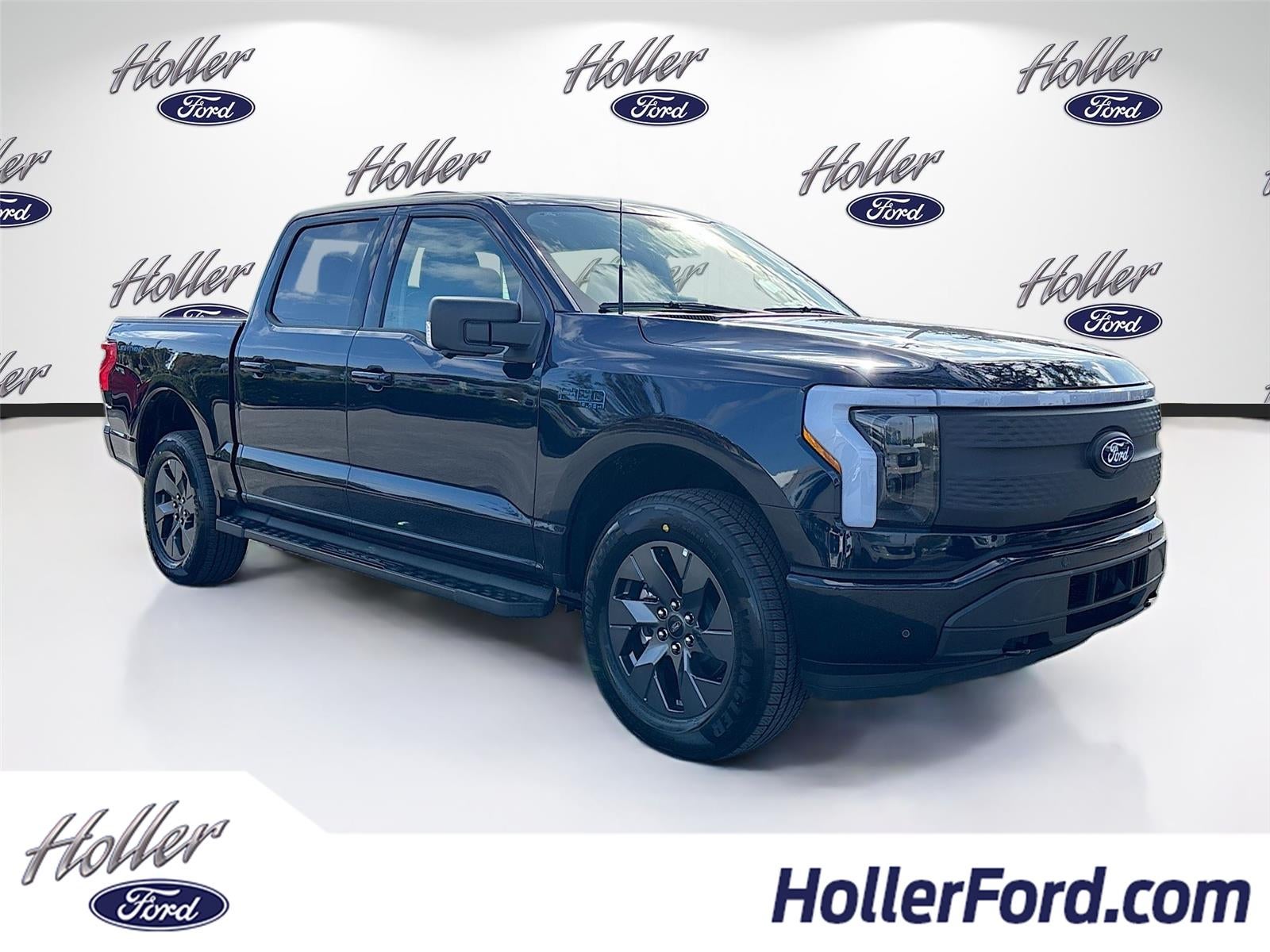 2025 Ford F-150 Lightning Flash