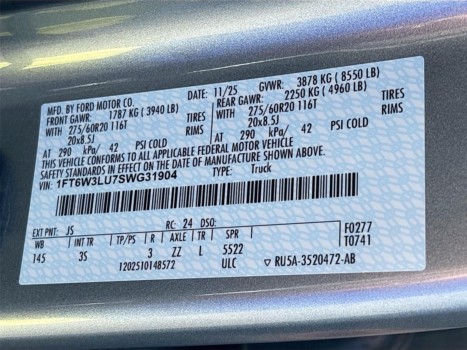 2025 Ford F-150 Lightning Flash