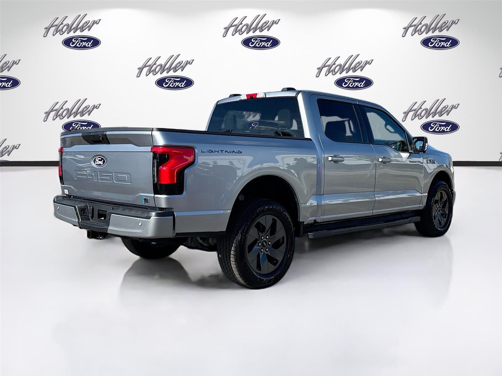 2025 Ford F-150 Lightning Flash