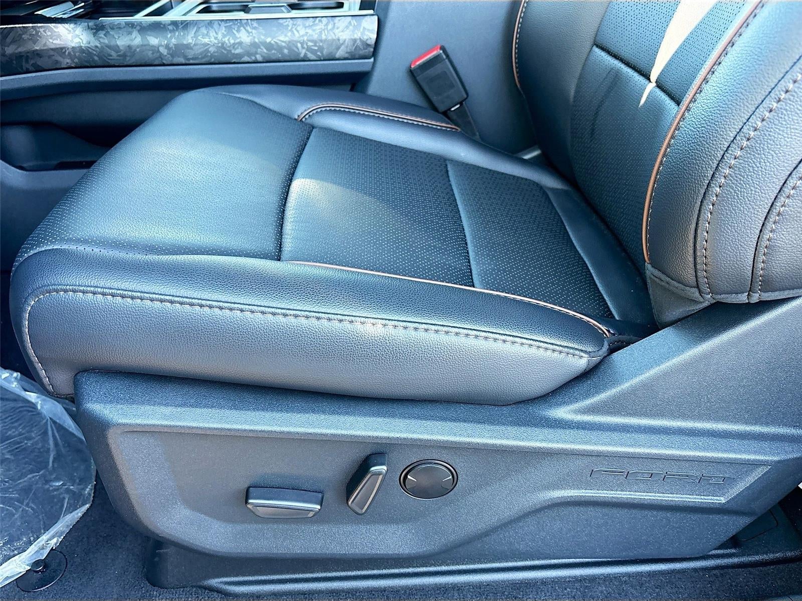 2025 Ford Super Duty F-250 SRW LARIAT Waldoch M80X