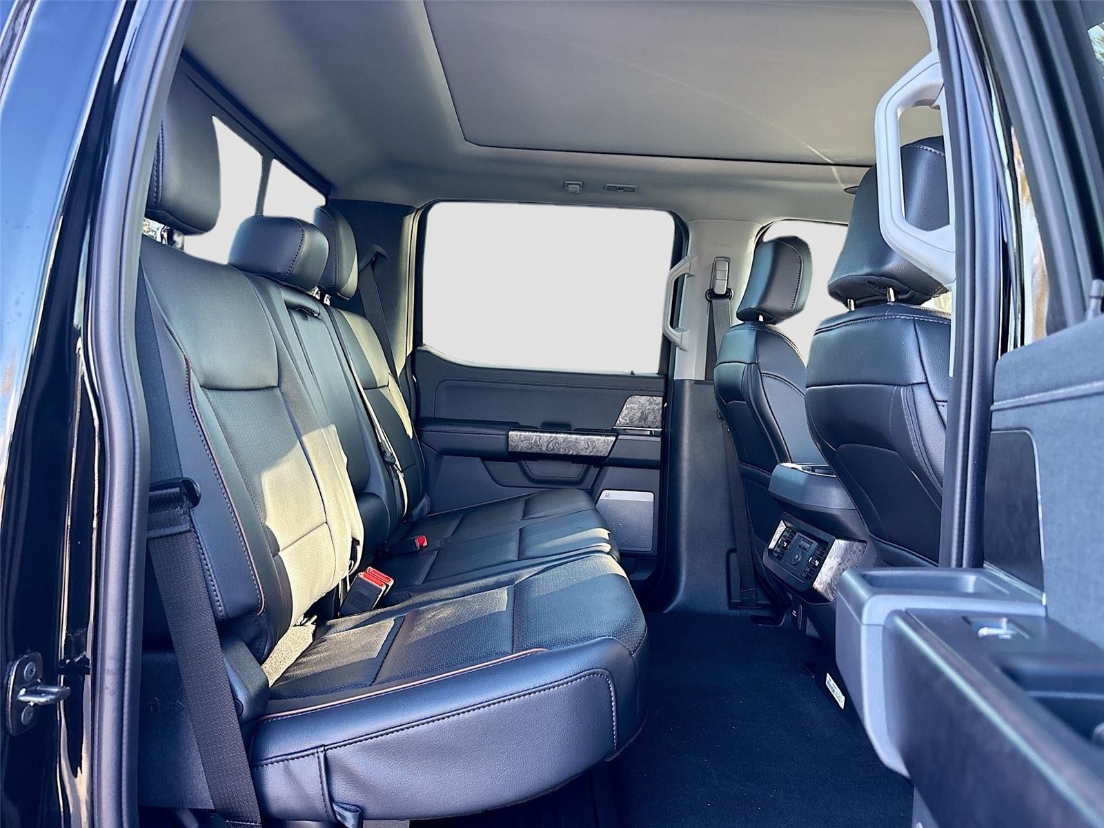 2025 Ford Super Duty F-250 SRW LARIAT Waldoch M80X