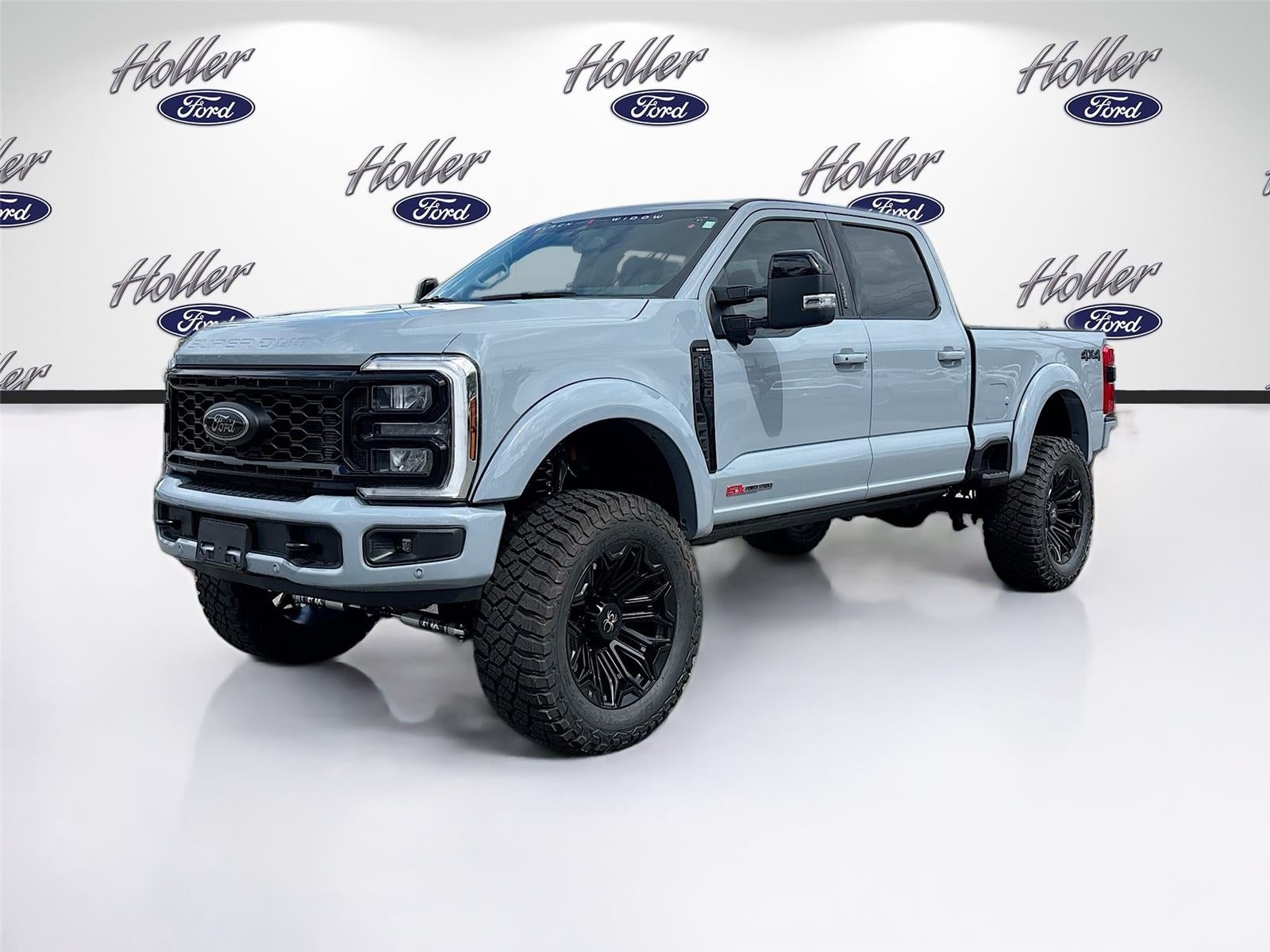 2026 Ford Super Duty F-250 SRW LARIAT Black Widow
