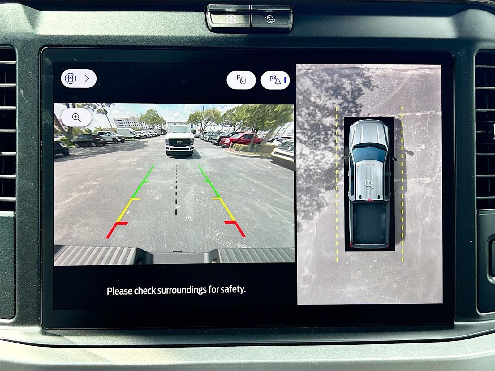 2025 Ford Super Duty F-250 SRW XLT