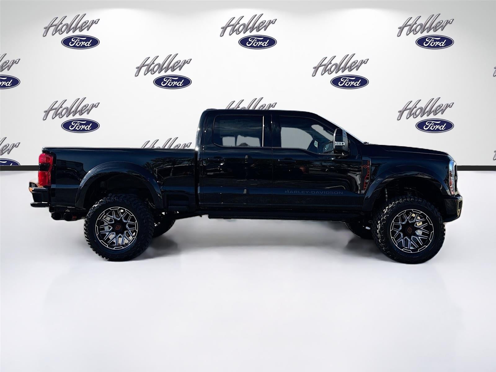 2026 Ford Super Duty F-250 SRW LARIAT Harley Davidson