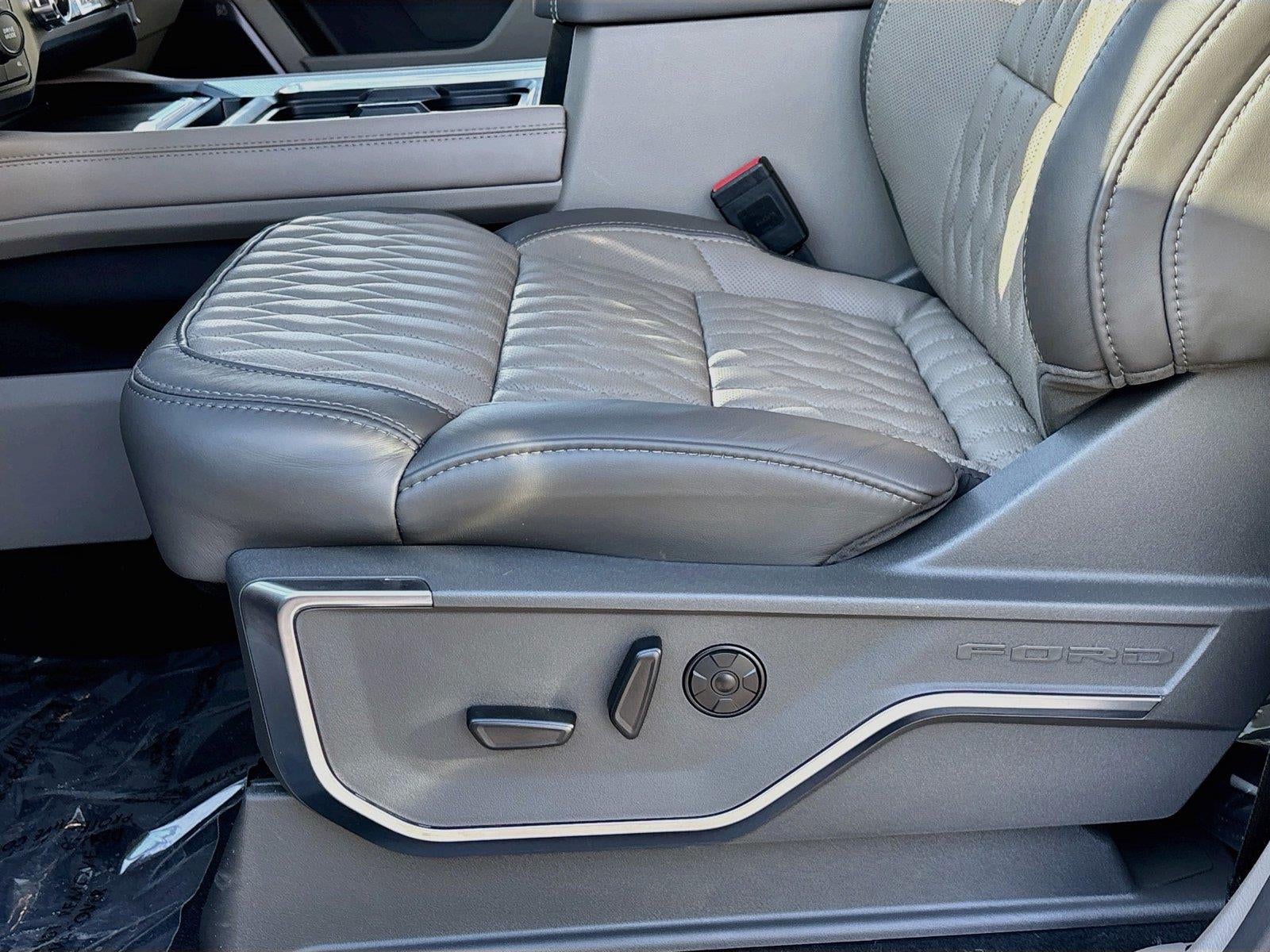 2027 Ford Super Duty F-250 SRW Platinum